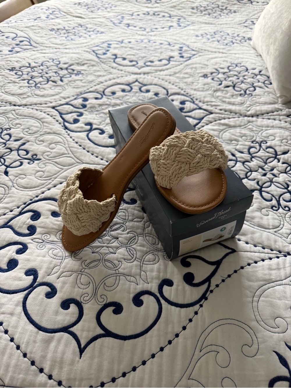 Universal Thread Braided Slide Sandals in Tan and Cream